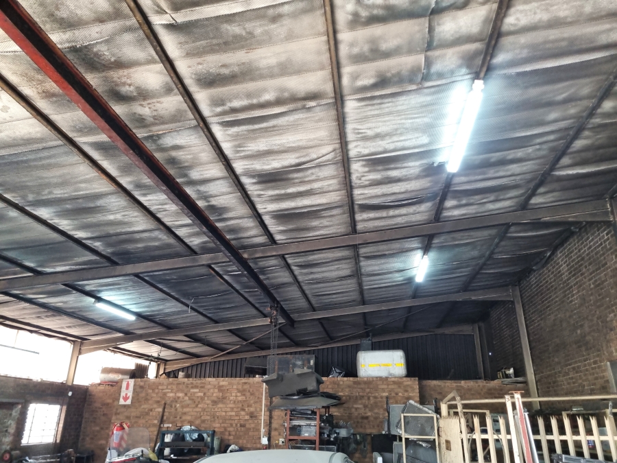 Commercial Property for Sale in Lower Bo-dorp North West